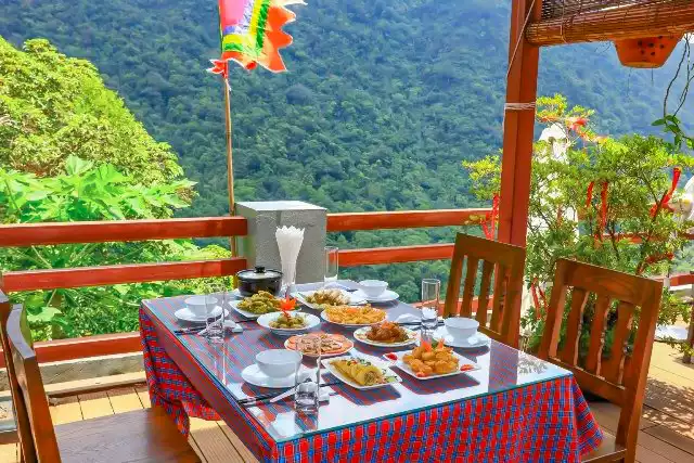 Nhà hàng Tây Thiên