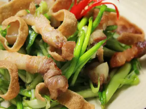 Gỏi vó cần Hương Canh- Ẩm thực tiêu biểu Việt Nam